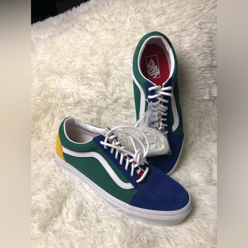 Vans Men's Blue Green Yellow and Red Sneakers Men’s size 10.5 NWOT - Picture 14 of 16